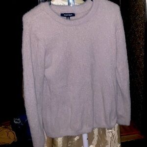 Cute n warm Ellen Tracy sweater